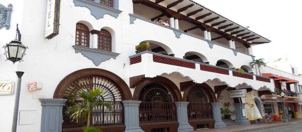 Hotel Colonial Manzanillo Exterior photo